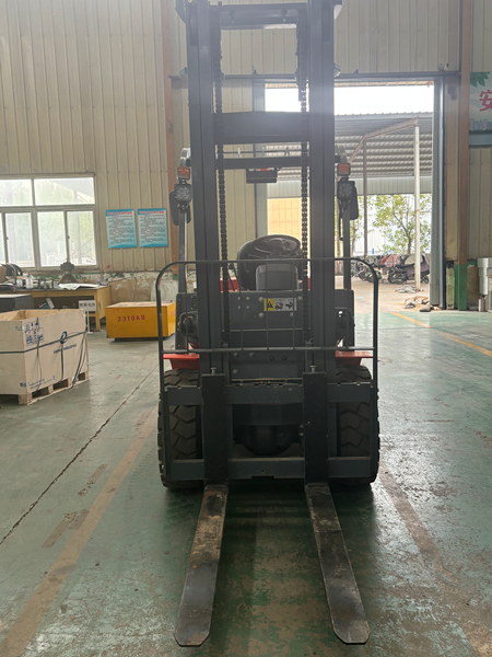 電動(dòng)叉車廠商